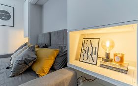 Sebino18 - Design Apartment Suite